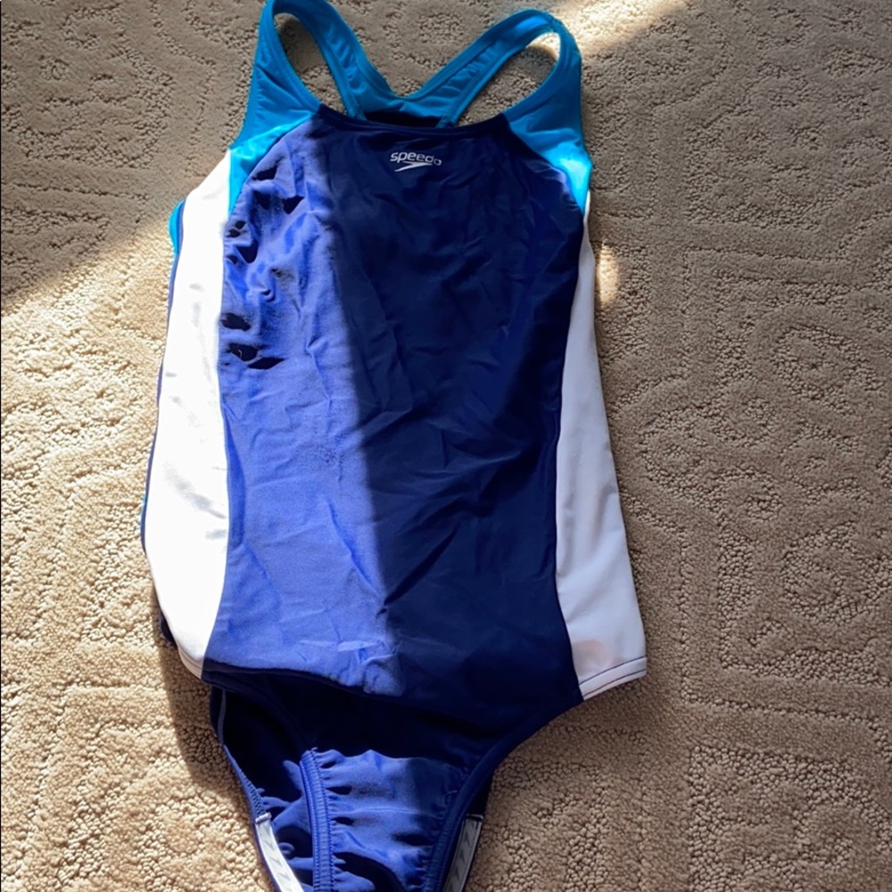 Girls swim one piece perfect condition